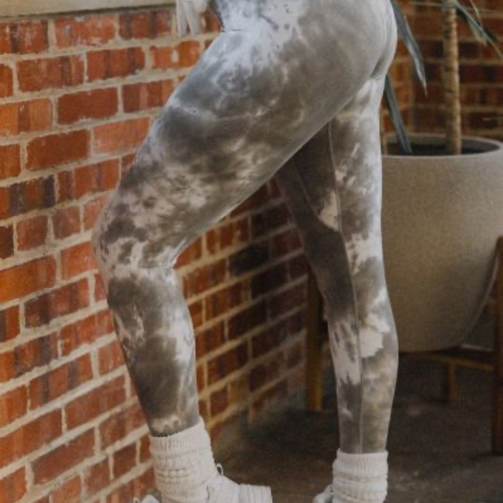 Vitality Balancee Athletica Tie Dye Leggings